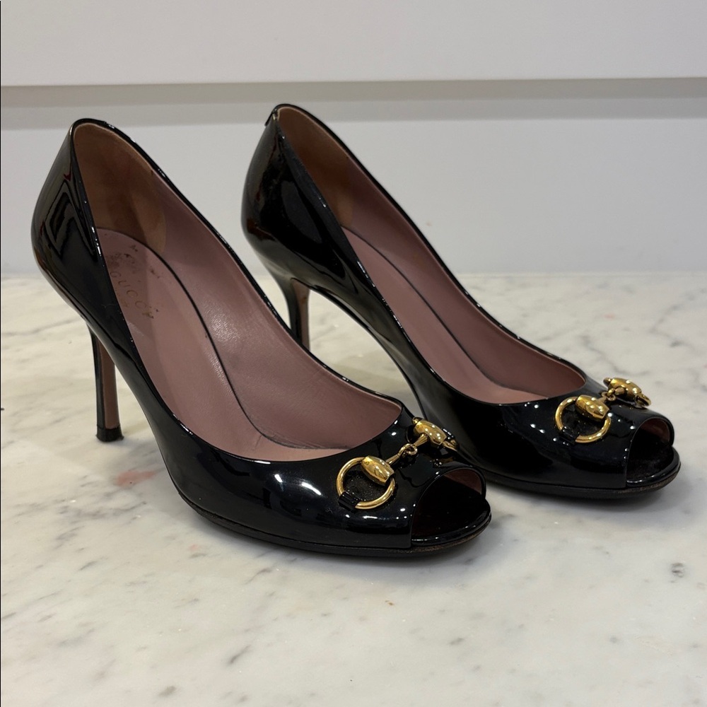 Gucci Black Patent Peep-Toe Heels with Gold Hardware